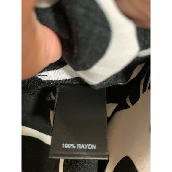 Avenue Floral Beaded Plus Size 22 Black White Midi Short Sleeve Womens Dress - Picture 6 of 6